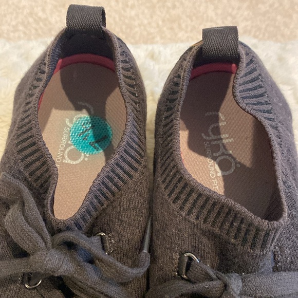 RYKA Women’s Surround Fit pull on faux lace up brown Size 7.5 shoes - Picture 8 of 12